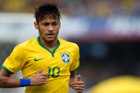 kaiyun开云·官方网站-电竞新秀选手首次登场一战成名震惊全场，电竞职业联赛小鲜肉